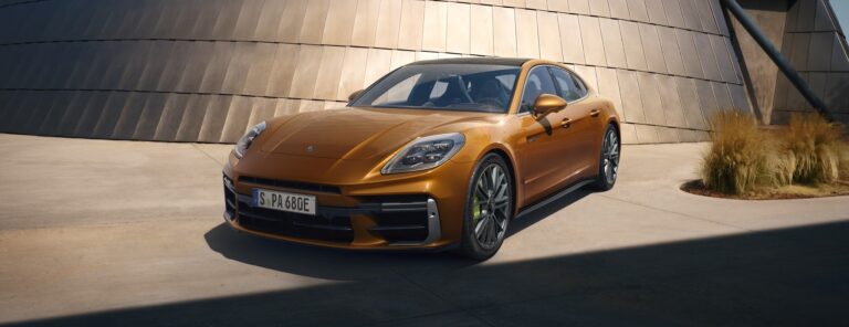 Porsche Panamera thế - 1